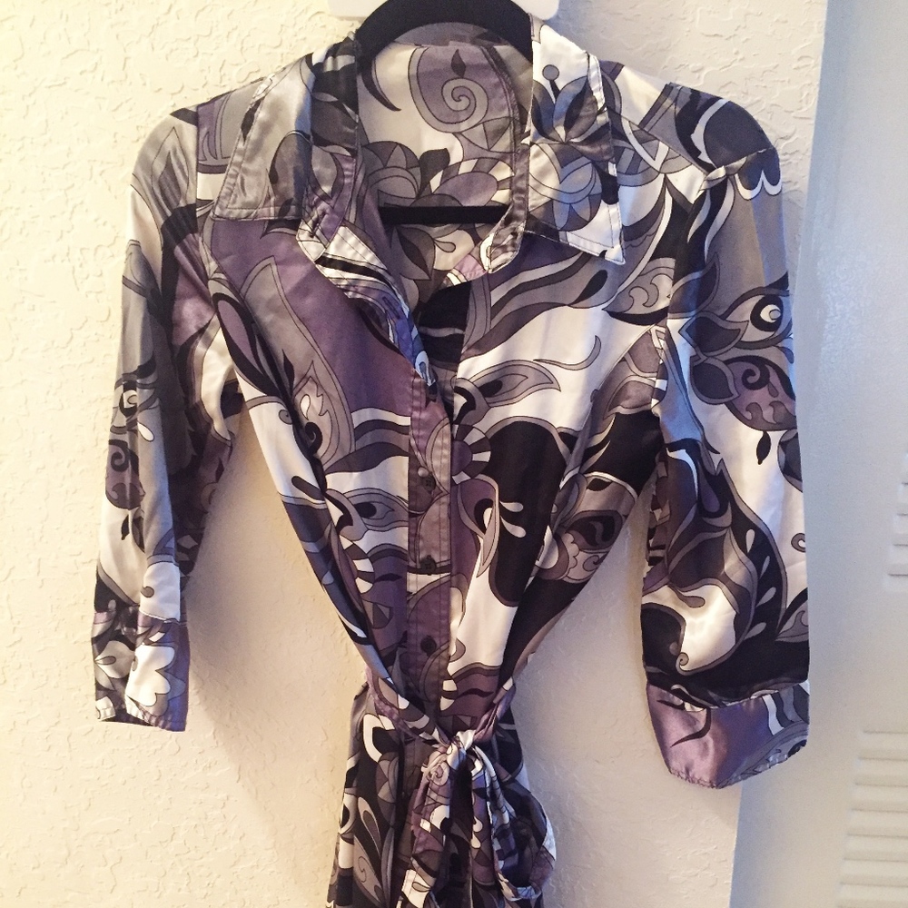Woman's Top, Belted Top, Business Casual, Dressy